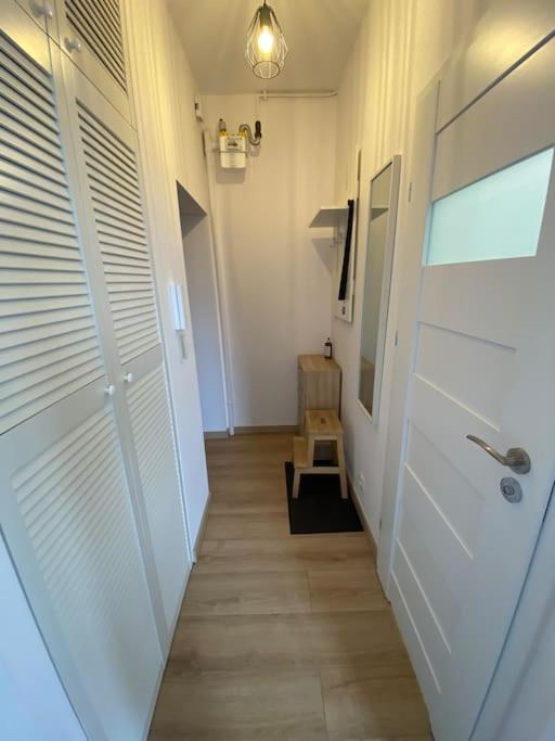 ורשה Apartment For Swifties Near To Concert מראה חיצוני תמונה